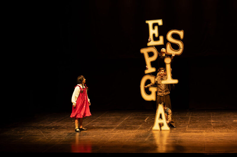 INFANCIA-ESPIGA.Fran-Razeto